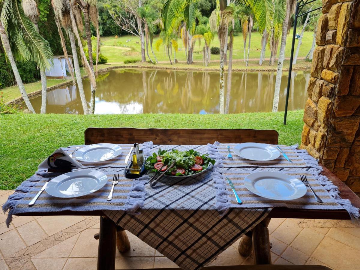 Pousada Paraiso Dos Tucanos อายูรูโอกา ภายนอก รูปภาพ